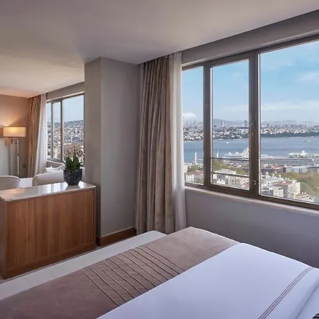 伊斯坦布尔里士满酒店 4* 伊斯坦布尔