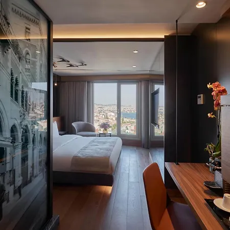 伊斯坦布尔里士满酒店