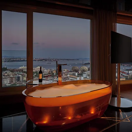 Richmond Hotel 4*
