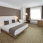 Richmond 4*