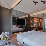 Richmond Hotel 4*